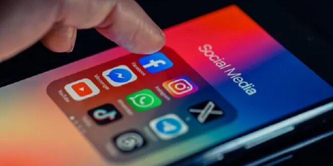 مستخدمو “واتساب” و”إنستغرام” أمام خيار الاشتراك المدفوع