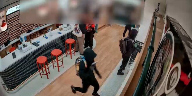 سطو مسلح في نيويورك لسرقة “بوكيمون”