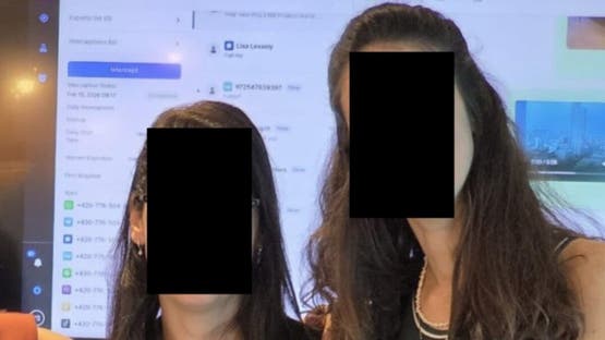 بصورة على لينكدإن.. موظفة في شركة تجسس تفجر زوبعة