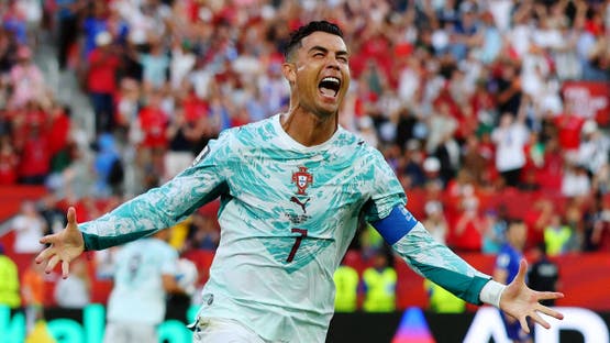 رونالدو يدخل تاريخ كأس العالم مرتين في مباراة واحدة